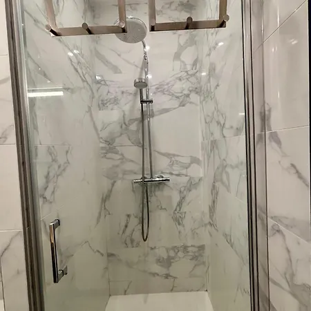 Marais Sentier * パリ